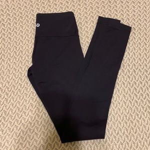 Lululemon leggings black